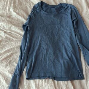 Lululemon relaxed long sleeve